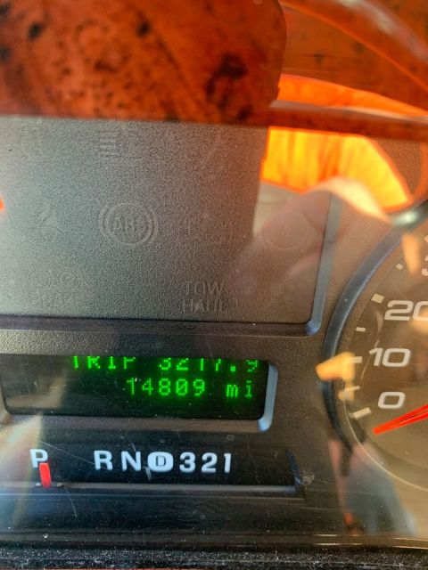 2015 Ford F-550 - The odometer shows 14809 miles, with a trip meter reading of 3211.9 miles.