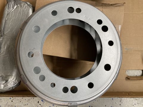 2015 Ford F-550 - A Centramatic wheel balancer part is shown, with visible patent information stamped on its surface.