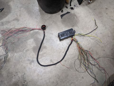 1973 Ford Bronco - Getting less scary! The 7 circuits left in place are in the split loom tubing. The big bundle of wires in the yellow zip tie are extras and…