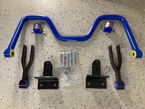 2015 Ford F-550 - This is a SuperSteer rear sway bar kit, not a 2015 Ford F-550.
