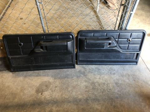 1978 Ford Bronco - Original 1977 panels