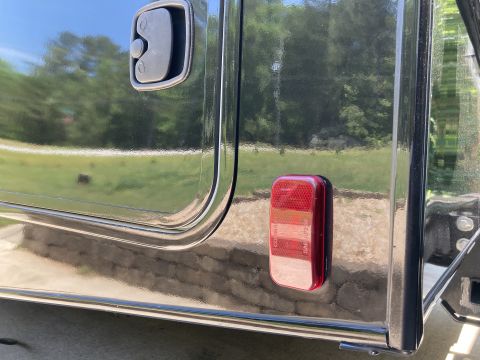 2015 Ford F-550 - Rear trailer light with reflective elements.