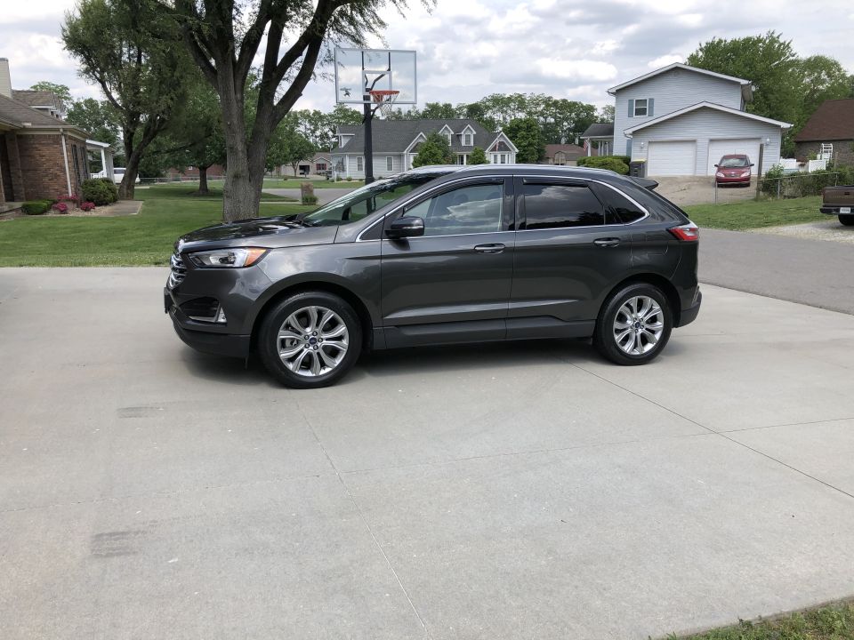 2019 Ford Everest “Edge”