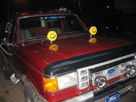 1989 Ford Bronco - it may look kinda silly at first, but I'll tell ya, the daylighters work AWESOME on the hood.