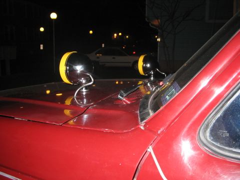 1989 Ford Bronco - kinda reminds me of an early model firetruck, or early Duesenberg motor lights