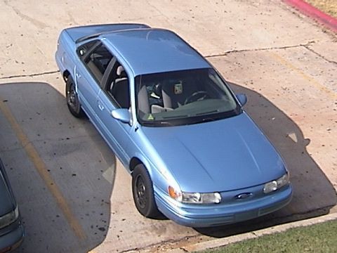 1995 Ford Taurus photo