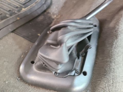 1995 Ford Bronco - Transfer case shifter & boot have been butchered. Ford F2TZ-7277-A $37.20 plus tax *********** R&R boot (labor only) $30 *********** [url=h…