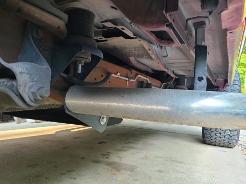 1995 Ford Bronco - The 3" body lift necessitated changing to longer body mount bolts, adding lift lips, raising the bumpers & tailpipe, lengthening the f…