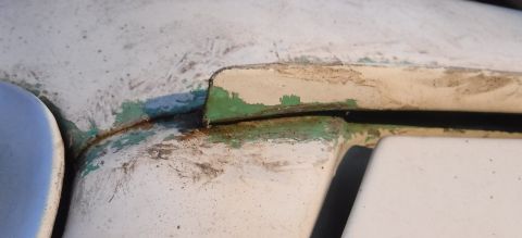 1992 Ford Bronco - Prepping the drip rail and b-pillar for repair. Because Bronco.