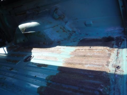 1992 Ford Bronco - Bed rust cleaned up a bit for a better look at the status.
