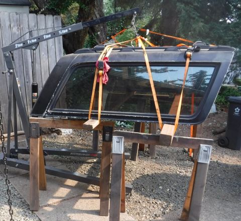 1992 Ford Bronco - Tackled solo hardtop removal for the first time...