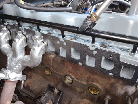 1995 Ford F-150 - This modern graphite combination gasket is the only exhaust gasket I'd use on any Ford engine. V8s use NO ex.man. gasket.