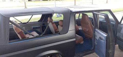 1990 Ford Bronco photo