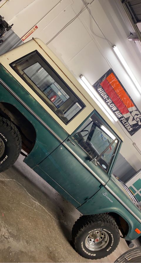 1976 Ford Bronco photo