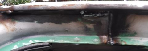 1992 Ford Bronco - More from the driver's door seam. I was very pleased with my vertical bead, but again, stuffing the horizontal part up into place left a li…
