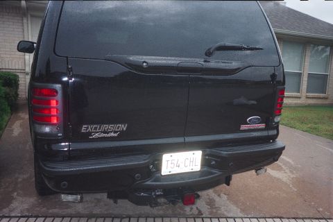 2003 Ford Excursion photo