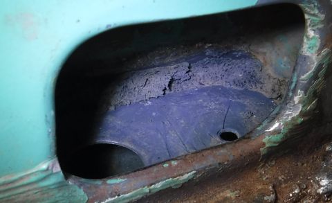 1992 Ford Bronco - Better angle of the back of the pocket. The expanding foam continues out of reach and looks like it may extend up between body panels, so I…