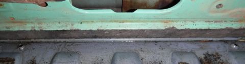 1992 Ford Bronco - I then thought of filling in the ribs where they meet the tailgate openings, so a gasket could span them, then noticed it was designed with…