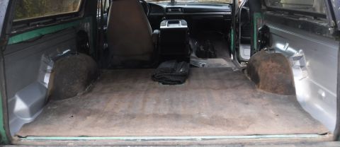 1992 Ford Bronco - Cargo area Rust Bulleted.
