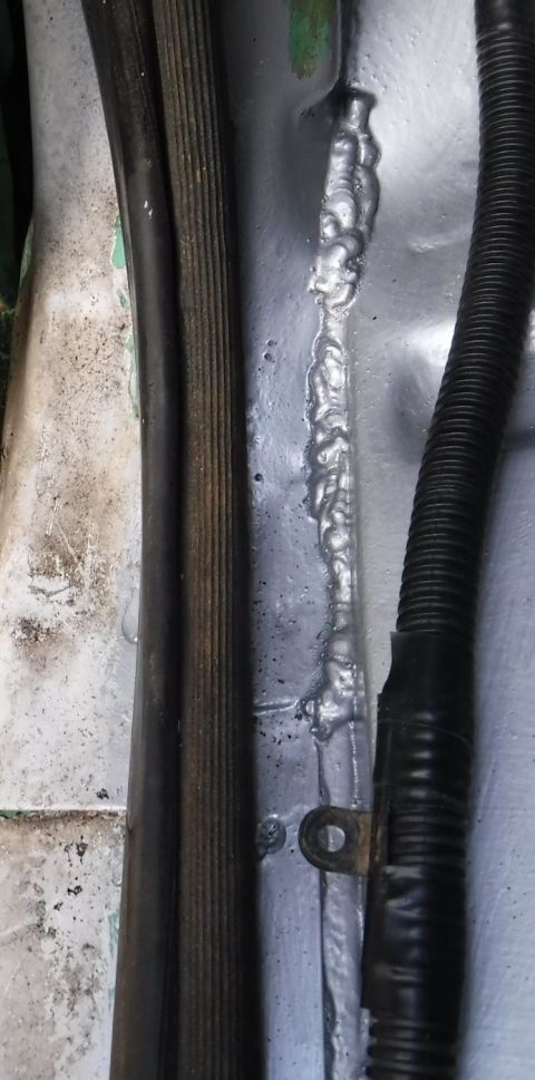 1992 Ford Bronco - No more seam sealer to rot away at the front of the driver's door sill. Of course, as soon as I reached this stage of the project, I starte…