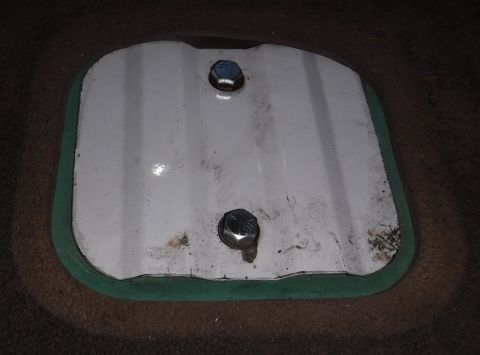 1992 Ford Bronco - Rear seat center catch, after.