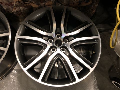 2019 Ford Everest - Close-up of a single alloy wheel, a split five-spoke design with a two-tone silver and dark gray finish.