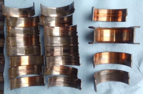 1990 Ford F-250 - the bearings were wiped to the copper layer. but they did not actually spin. the cranskahft did not have any serious damage to it either. i…