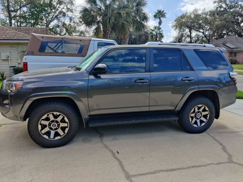 2018 Toyota 4Runner photo