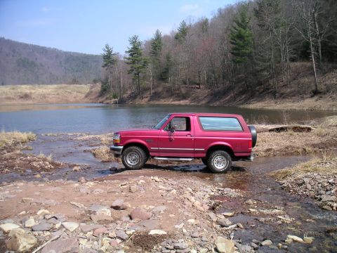 1994 Ford Bronco - some great creek crossings up here