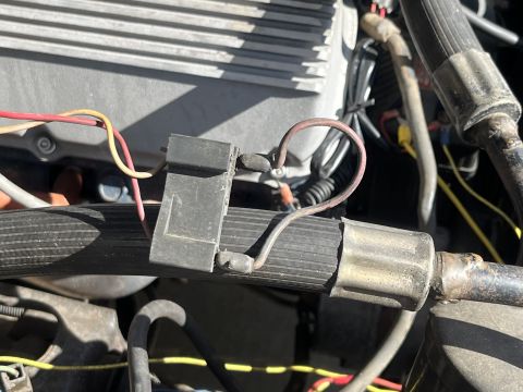 1975 Ford Ranchero - what is this wire thingy for?