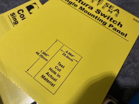2015 Ford F-550 - Packaging for Sea Systems Ventura Switch Single Mounting Panel shows dimensions for a test cut hole in material.