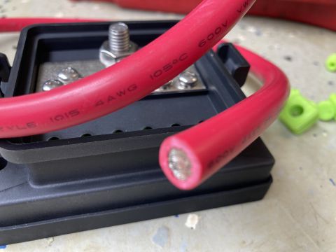 2015 Ford F-550 - Aluminum wire
