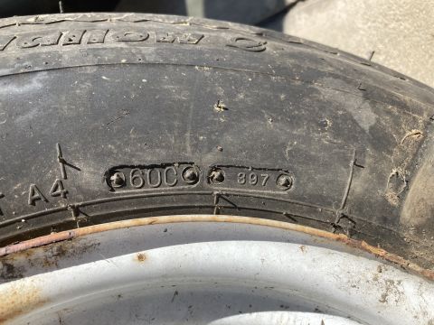 2015 Ford F-550 - The tire sidewall shows manufacturing codes, but no year is visible.