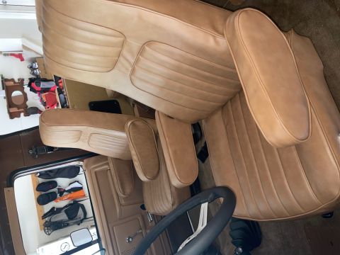 1984 Ford Bronco photo