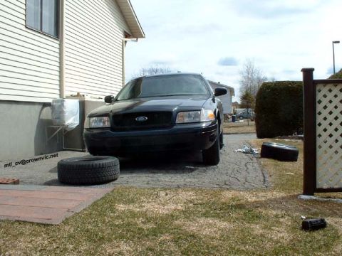 2000 Ford Crown Victoria - Spring tire change!