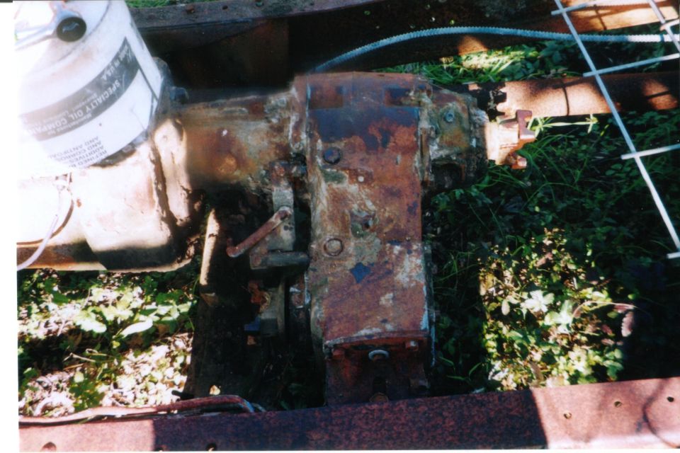 A little better picture of the 205.  It spins fine and the shifters can be moved into all ranges with tapping of a rubber mallet.  It is still full of fluid.  The NP435 is also still full of fluid.
