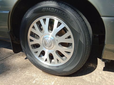 2003 Mercury Grand Marquis - Another angle of the Hankook tires.