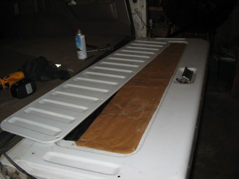 1995 Ford Bronco - Access cover removed, paper backing showing.
