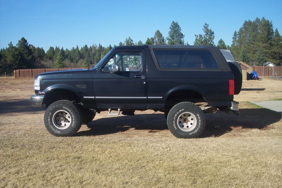 1995 Ford Bronco in 2022