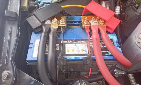 2001 Ford Excursion “Blue Box”