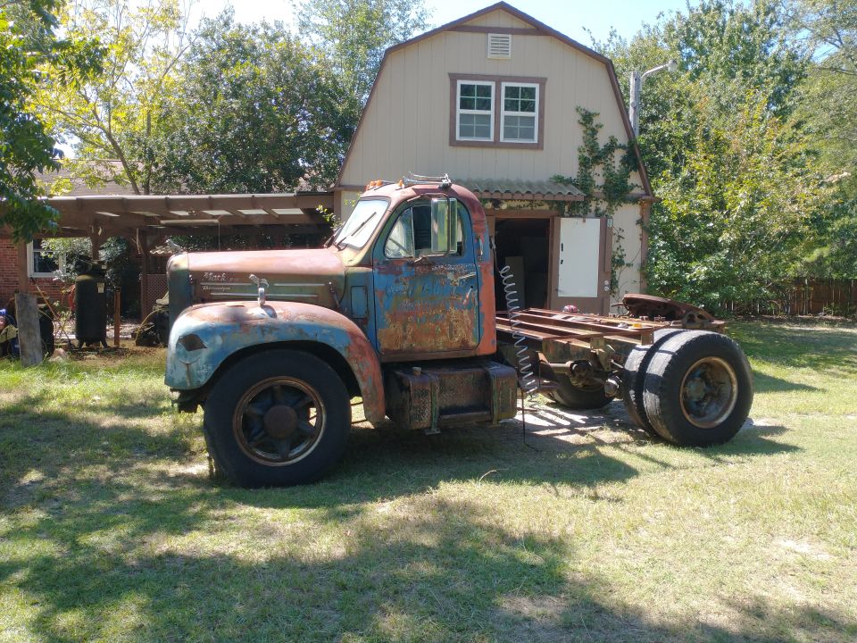1960 Mack B