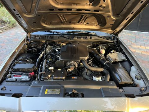 2001 Ford Crown Victoria