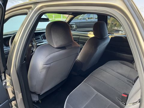 2001 Ford Crown Victoria