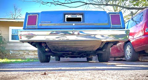 1981 Ford LTD - Final product. Not too bad. Driver's side swings out a bit to clear the fuel pump. Tips are pretty even. Four hangers and no rattles. Full…