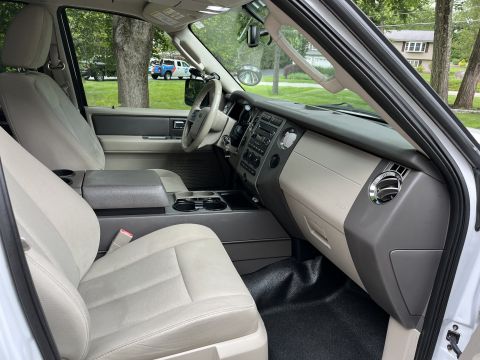 2001 Ford Crown Victoria