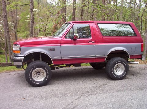 1995 Ford Bronco - After the 6" Superlift