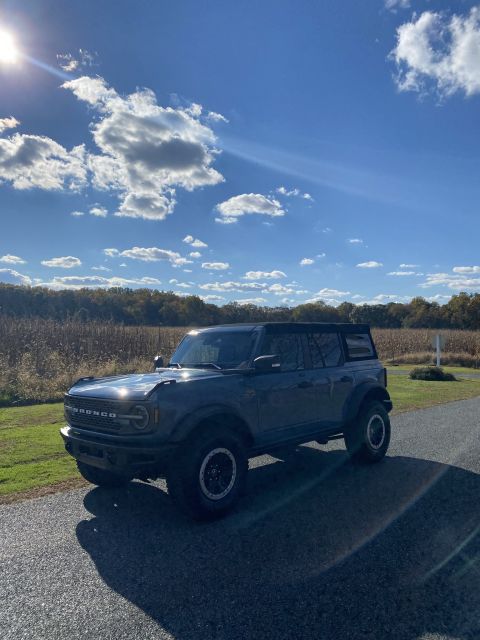 2021 Ford Bronco photo