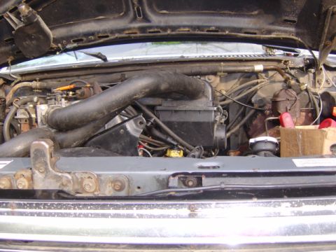 1986 Ford Bronco - Stock air inlet