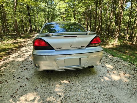 2003 Pontiac Grand Am photo