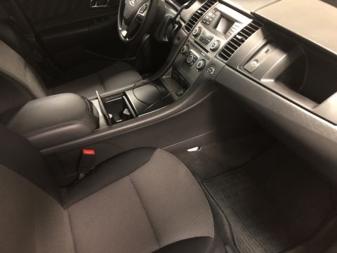 2013 Ford Taurus photo